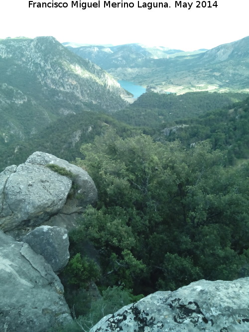 Pantano del Quiebrajano - Pantano del Quiebrajano. Desde la Cueva del Yedrn