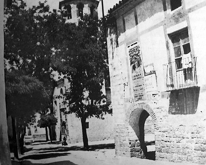 Plaza de la Magdalena - Plaza de la Magdalena. Foto antigua