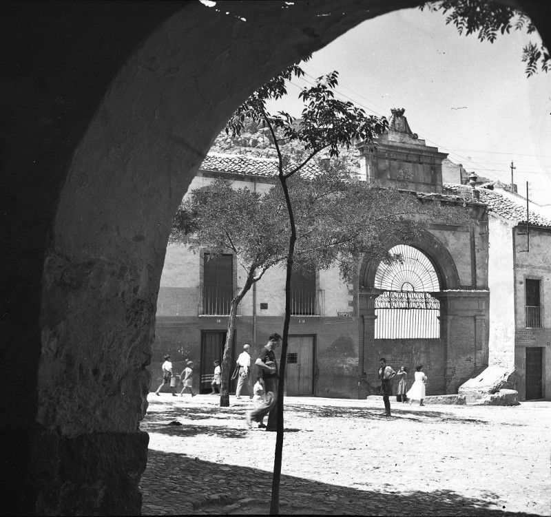 Plaza de la Magdalena - Plaza de la Magdalena. Foto antigua. Archivo IEG