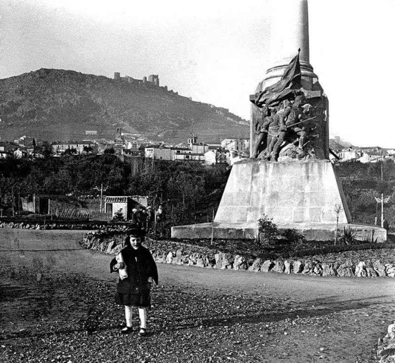 Plaza de las Batallas - Plaza de las Batallas. Foto antigua