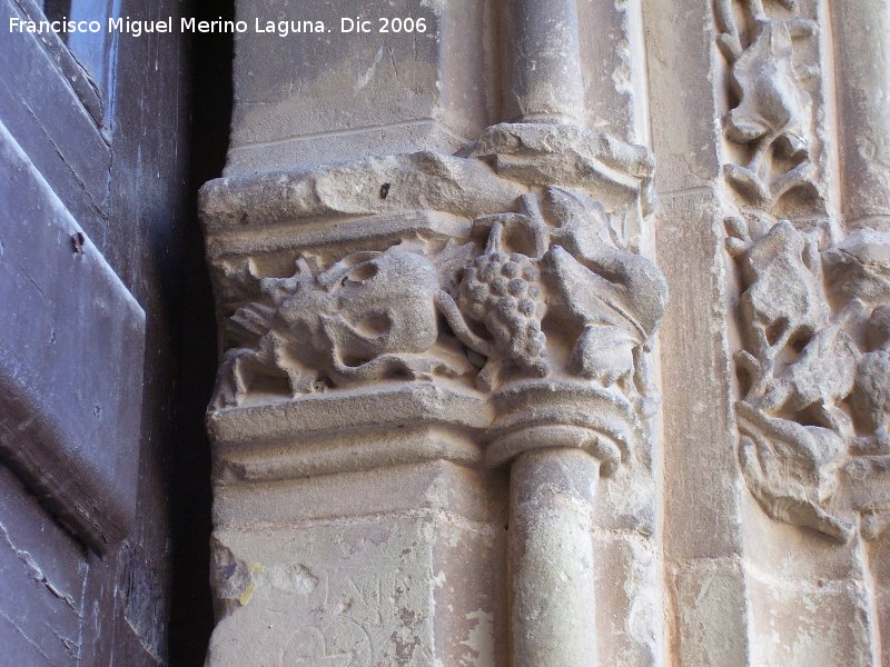 Convento de la Coronada - Convento de la Coronada. Actual portada de la Iglesia de Santa Mara de Linares