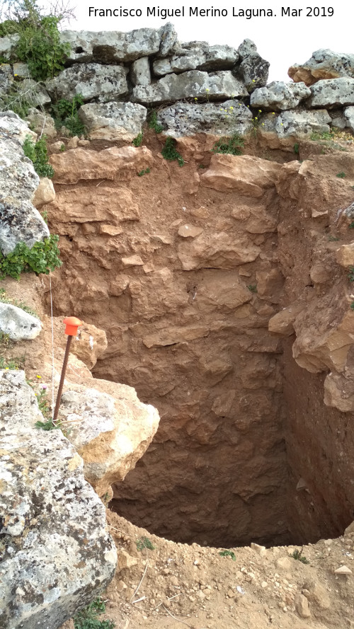 Oppidum de Giribaile. Gran Muralla - Oppidum de Giribaile. Gran Muralla. Cata arqueolgica