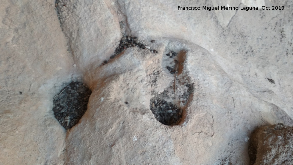 Pinturas rupestres del Abrigo de los Ca�ones IV - Pinturas rupestres del Abrigo de los Ca�ones IV. Cazoletas
