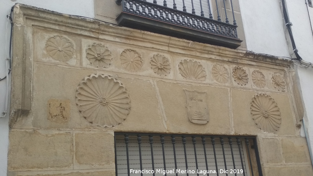 Casa de la Calle Horno Mu�oz n� 10 - Casa de la Calle Horno Mu�oz n� 10. Dintel