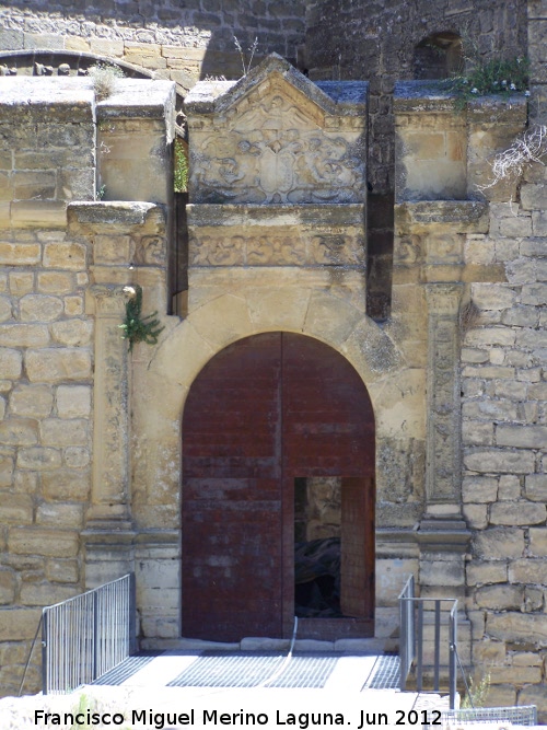 Castillo de Sabiote. Puerta de entrada - Castillo de Sabiote. Puerta de entrada. 