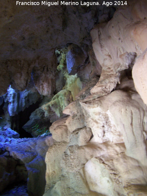 Cueva del Peinero - Cueva del Peinero. Interior