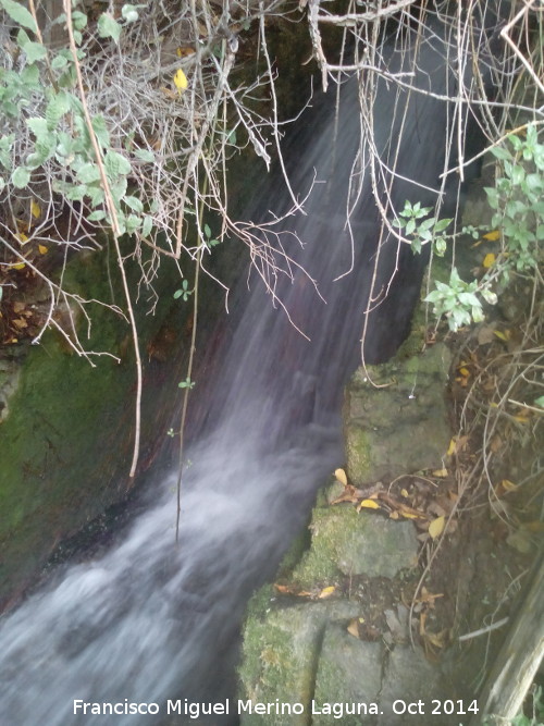 Molino de Vadohornillo - Molino de Vadohornillo. Cascada del caz