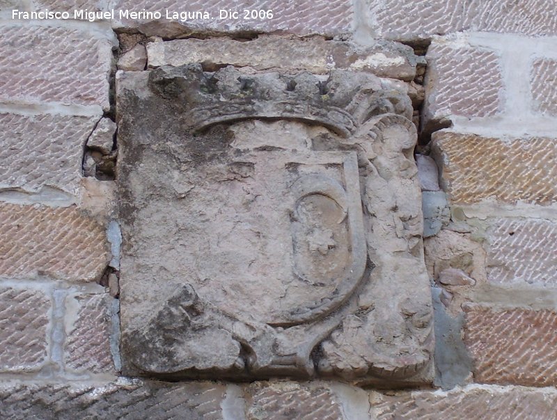 Palacio de los Zambrana - Palacio de los Zambrana. Escudo derecho