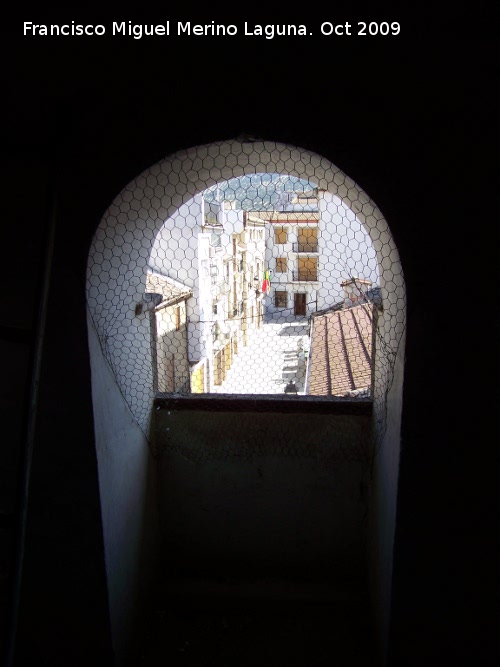 Palacio del Vizconde - Palacio del Vizconde. El Ayuntamiento desde una arcada