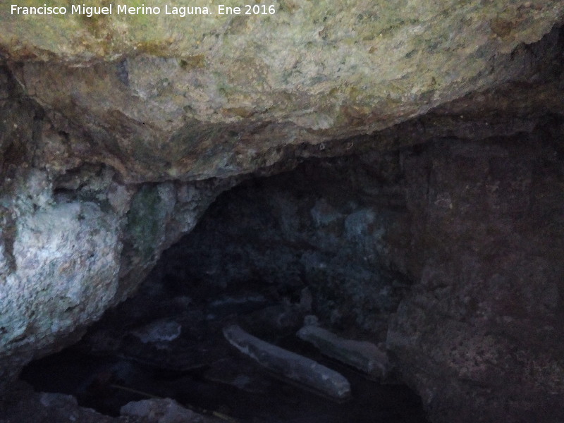 Fuente de la Cueva - Fuente de la Cueva. 