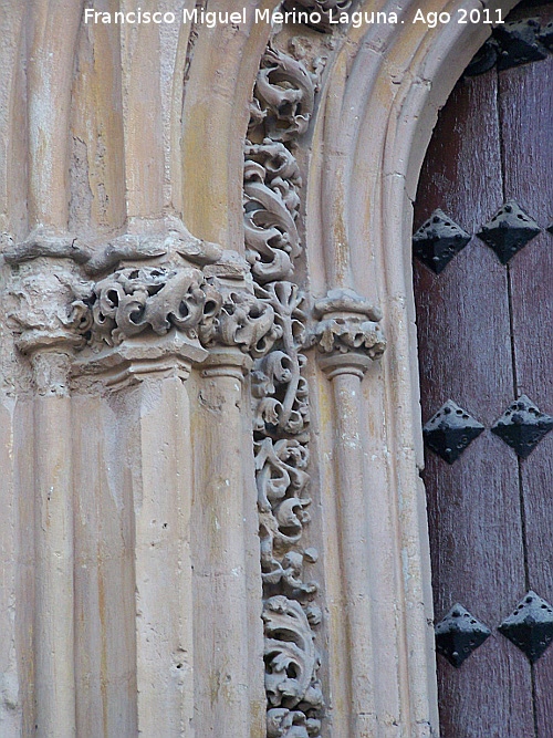 Iglesia de Santa Marta - Iglesia de Santa Marta. Cenefa de acanto