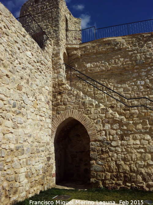 Castillo de Torredonjimeno. Torren Puerta de Martos - Castillo de Torredonjimeno. Torren Puerta de Martos. 