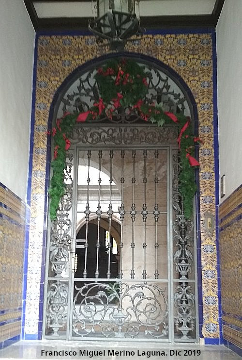 Casa de Don Bonifacio Ordez - Casa de Don Bonifacio Ordez. Reja del zagun