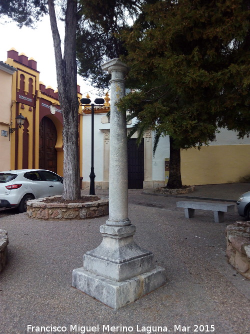 Columna de la Plaza de los Condes de Cabra - Columna de la Plaza de los Condes de Cabra. 