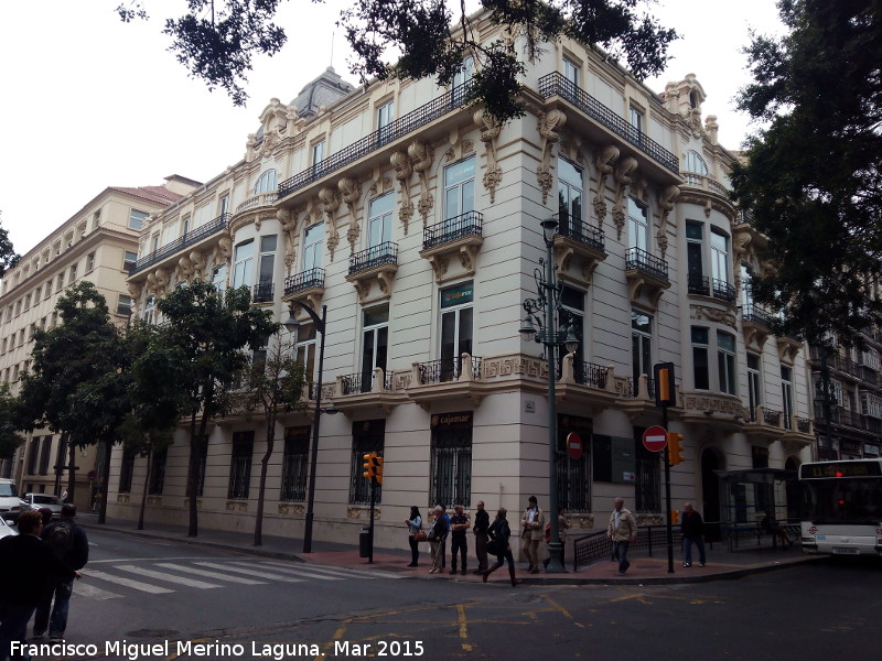 Edificio de la Alameda Principal n 19 - Edificio de la Alameda Principal n 19. 