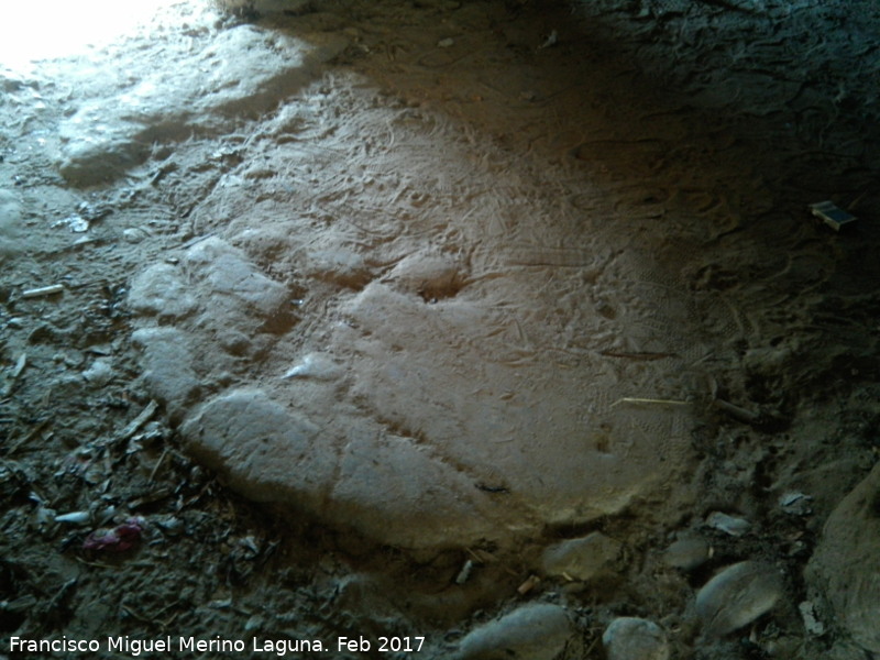 Molino de las Acenas - Molino de las Acenas. Piedra de molino