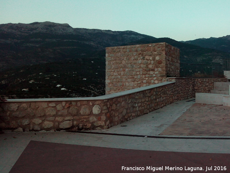 Murallas de Quesada - Murallas de Quesada. Mirador de la Baranda