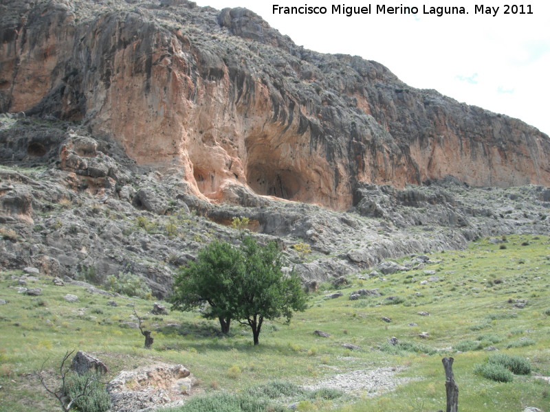 Abrigo Grande de la Serrezuela - Abrigo Grande de la Serrezuela. 