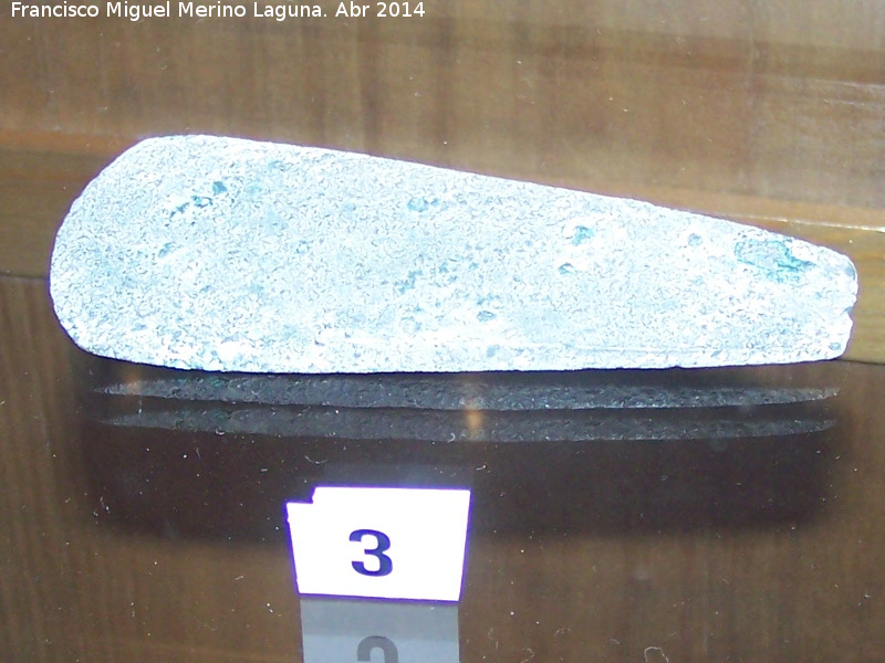 Museo Arqueolgico Profesor Sotomayor - Museo Arqueolgico Profesor Sotomayor. Hacha de la Edad del Cobre