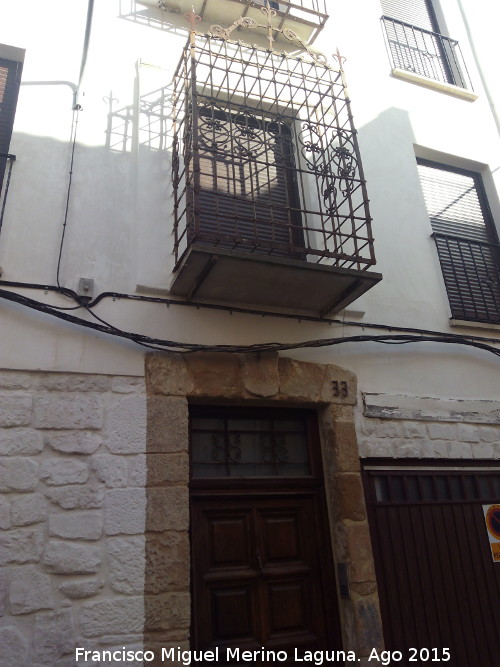 Casa de la Calle Pastores n 33 - Casa de la Calle Pastores n 33. Reja y portada