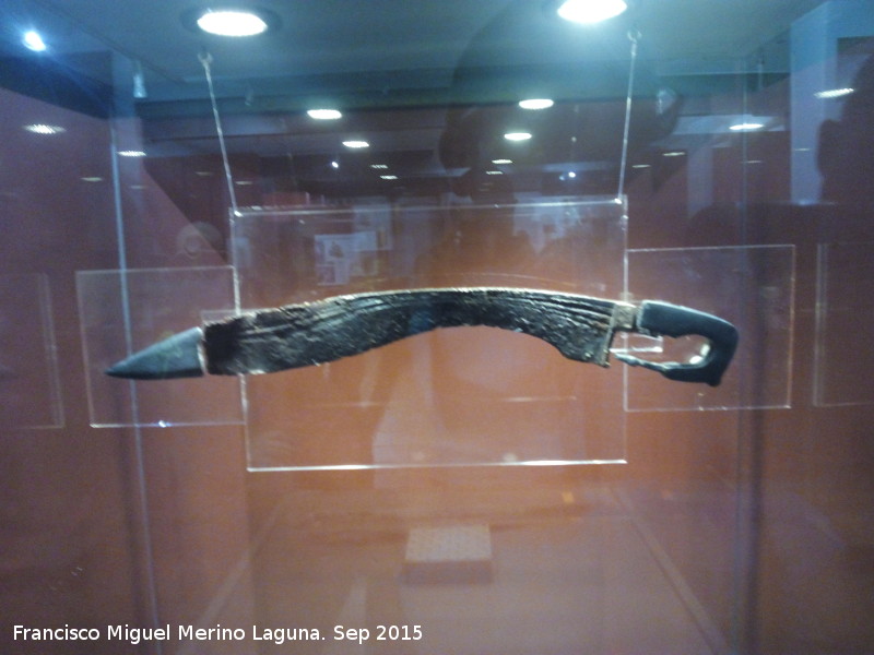 Falcata - Falcata. Museo de Almedinilla