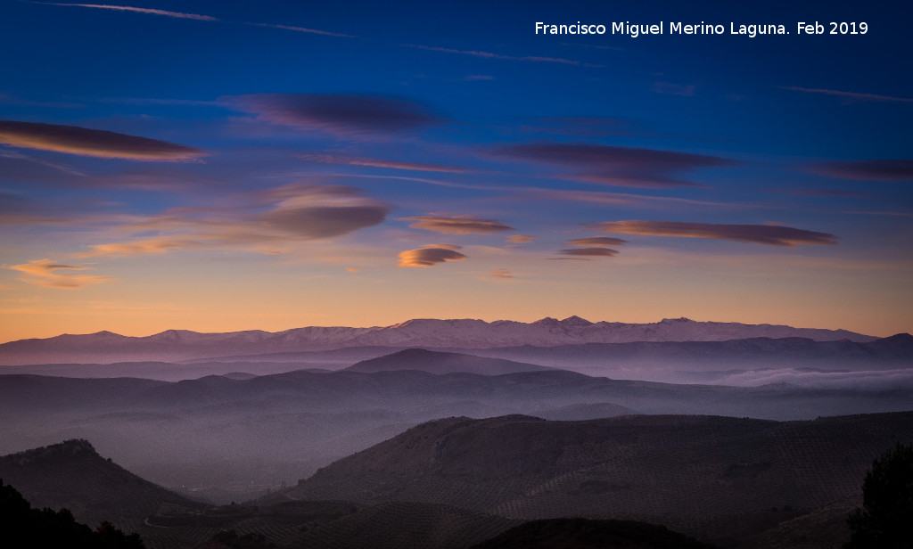 Nube lenticular - Nube lenticular. Mgina - Huelma