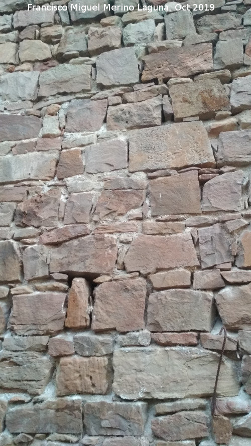Torre de Perdigones de la Cruz - Torre de Perdigones de la Cruz. Detalle de su sillarejo