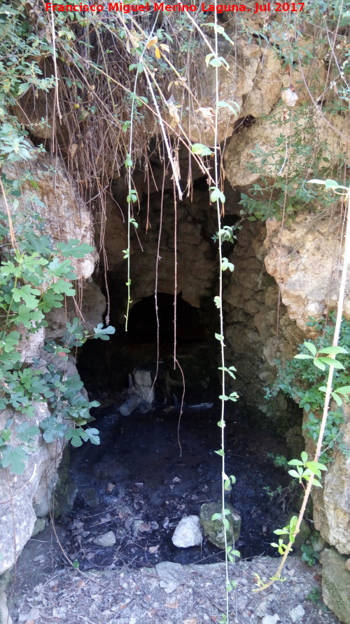 Fuente de la Cueva - Fuente de la Cueva. 