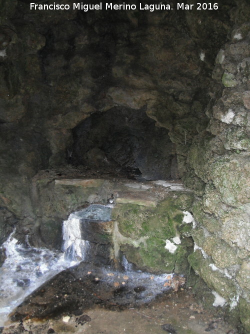 Fuente de la Cueva - Fuente de la Cueva. Fuente