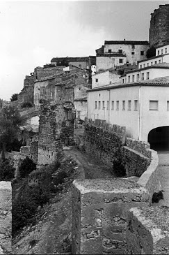 Muralla de Segura de la Sierra - Muralla de Segura de la Sierra. Foto antigua