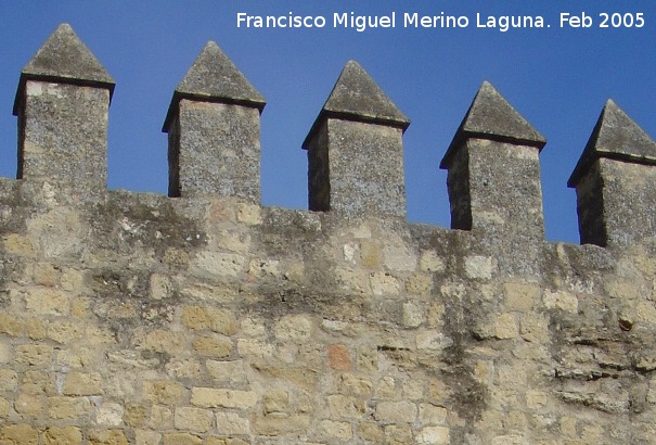 Muralla de la Calle Cairun - Muralla de la Calle Cairun. Almenas