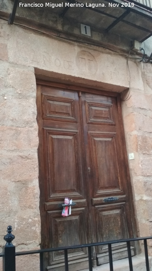 Casa de la Avenida de Linares n 1 - Casa de la Avenida de Linares n 1. Portada