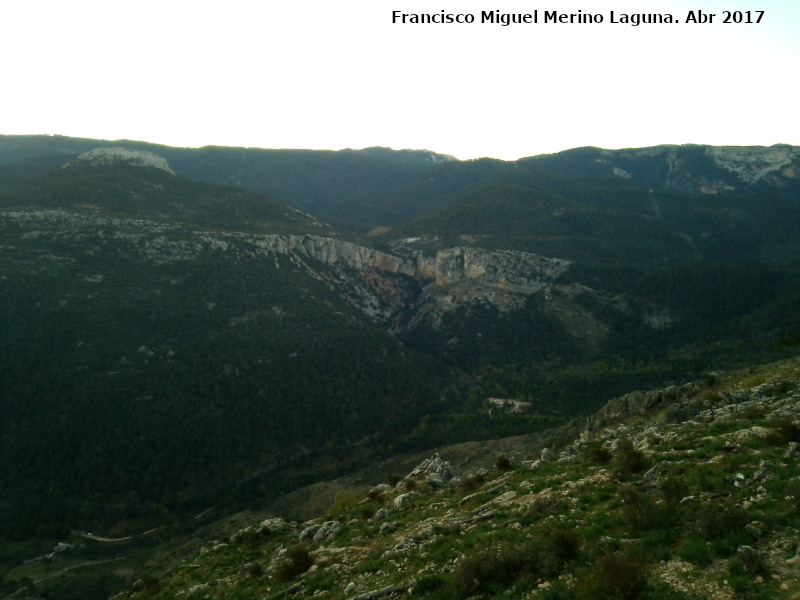 Mirador del Puerto de las Palomas - Mirador del Puerto de las Palomas. Vistas hacia la Cerrada de Utrero