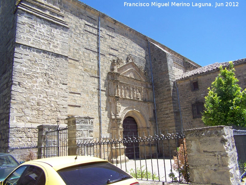 Iglesia de San Pedro - Iglesia de San Pedro. Lateral sur