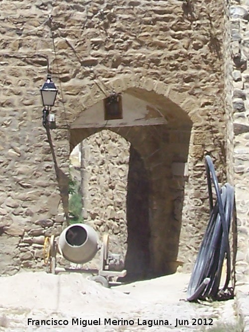 Puerta de los Santos - Puerta de los Santos. Intramuros