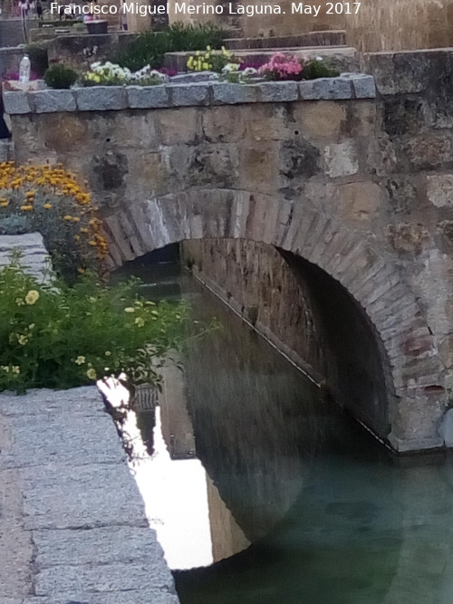 Puente II de la Calle Cairun - Puente II de la Calle Cairun. 