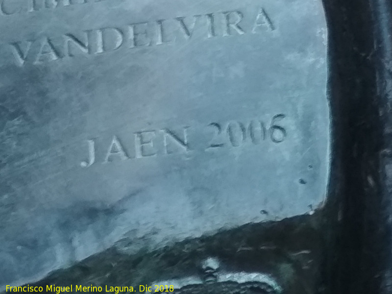 Monumento a Andrs de Vandelvira - Monumento a Andrs de Vandelvira. Ao 2006