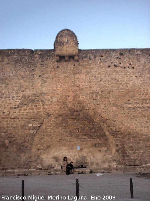 Puerta de Granada - Puerta de Granada. Antiguo emplazamiento de la puerta con su matacn