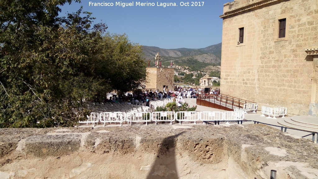 Castillo de Caravaca - Castillo de Caravaca. Patio de armas desde la muralla