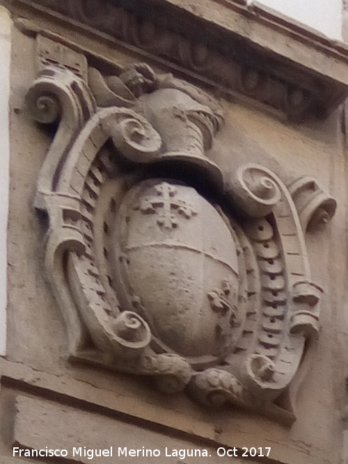 Palacio de los Muoz de Otlora - Palacio de los Muoz de Otlora. Escudo izquierdo