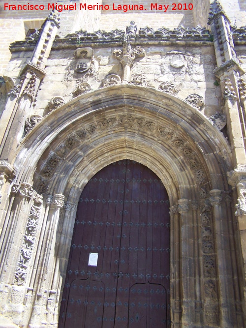 Iglesia de San Isidoro - Iglesia de San Isidoro. Portada sur