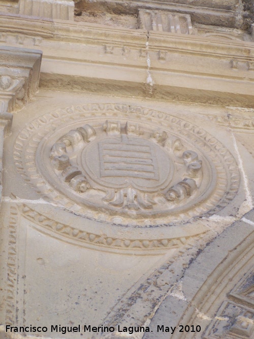 Iglesia de San Lorenzo - Iglesia de San Lorenzo. Escudo izquierdo