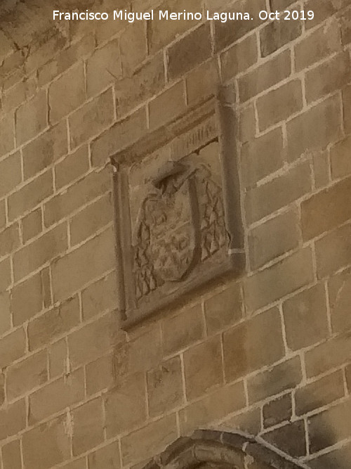 Iglesia de San Pablo - Iglesia de San Pablo. Escudo