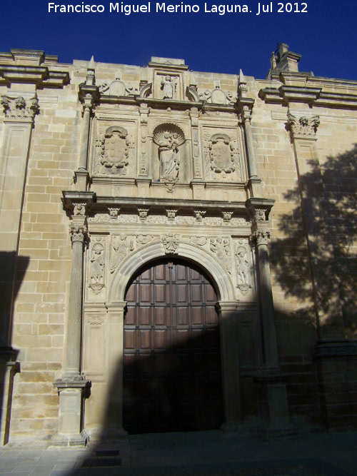 Colegiata de Santa Mara de los Reales Alczares - Colegiata de Santa Mara de los Reales Alczares. Portada de La Consolada