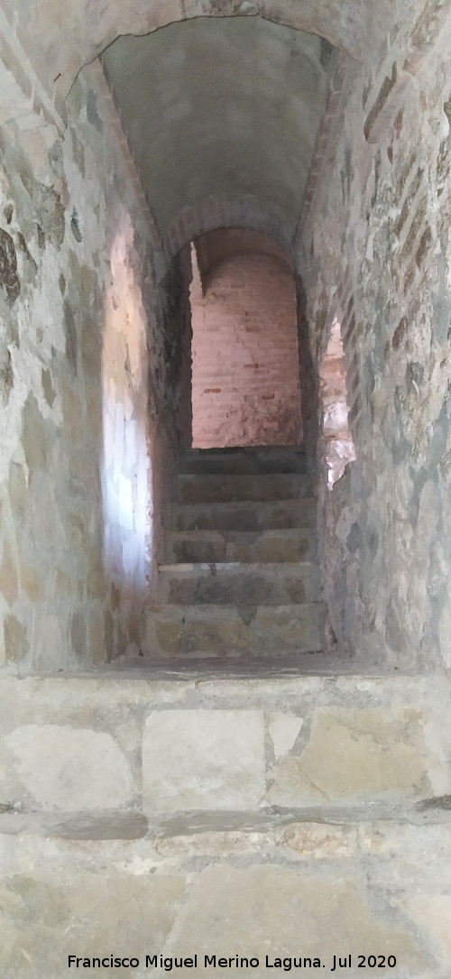Castillo de Zahara de la Sierra - Castillo de Zahara de la Sierra. Escaleras de la Torre del Homenaje
