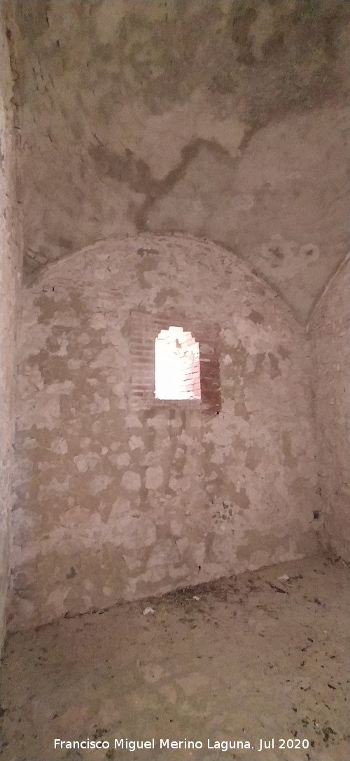 Castillo de Zahara de la Sierra - Castillo de Zahara de la Sierra. B�veda del primer piso