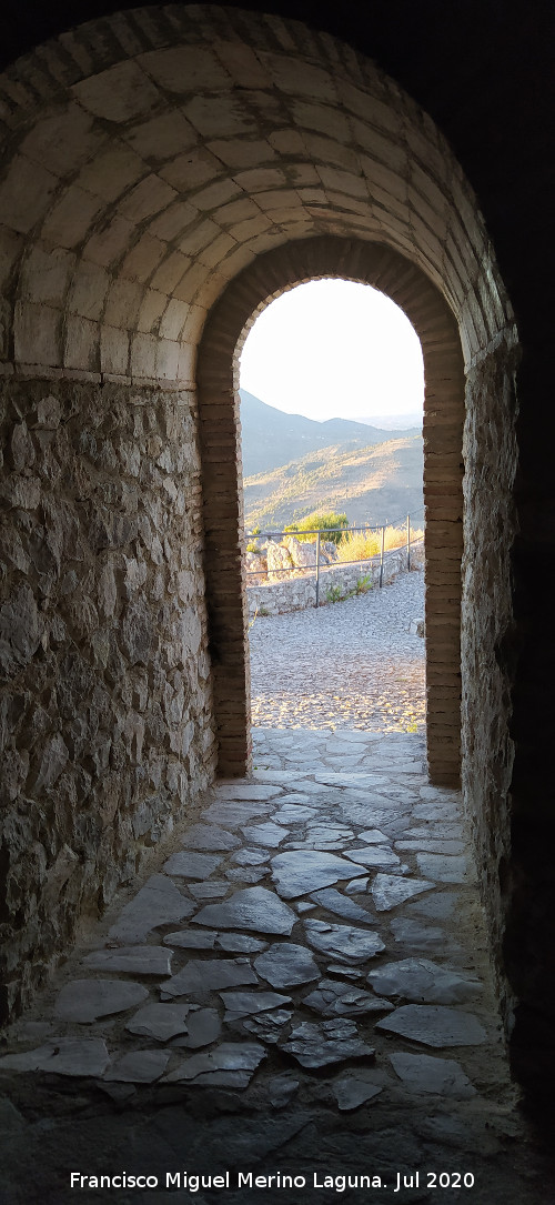 Castillo de Zahara de la Sierra - Castillo de Zahara de la Sierra. Puerta de la Torre del Homenaje