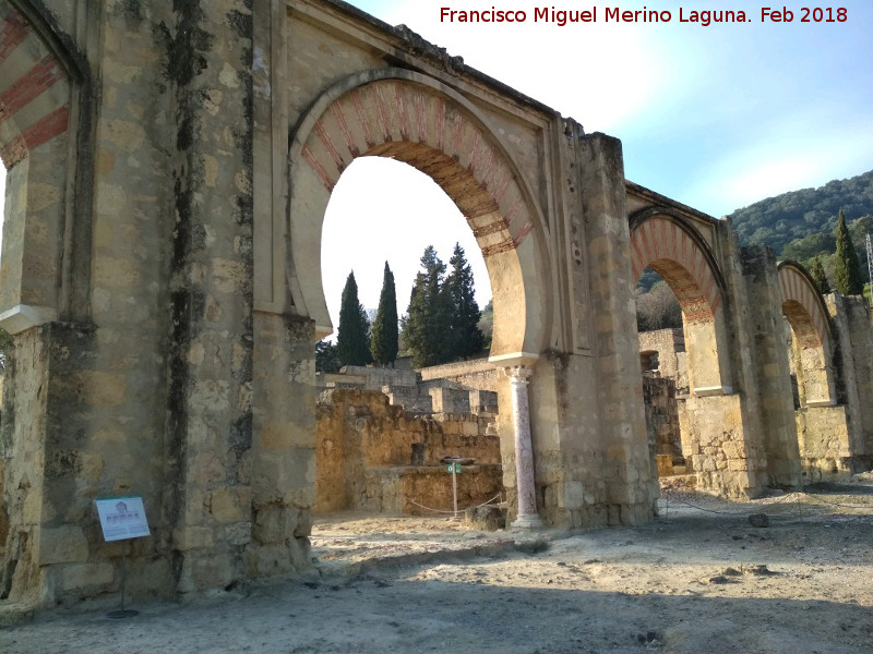 Medina Azahara. Gran Prtico Oriental - Medina Azahara. Gran Prtico Oriental. 