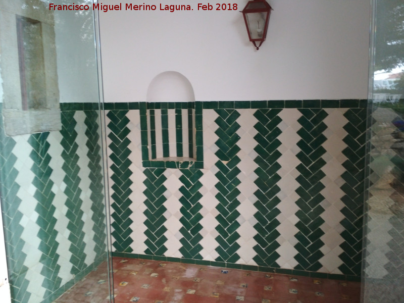 Casa de Santa Mar�a - Casa de Santa Mar�a. Azulejos del zagu�n