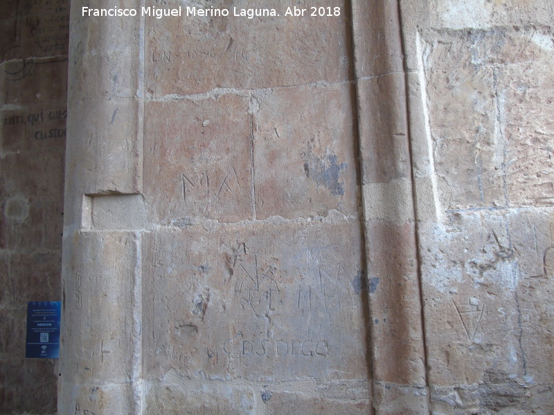 Catedral Vieja. Cuerpo de Campanas - Catedral Vieja. Cuerpo de Campanas. Inscripciones